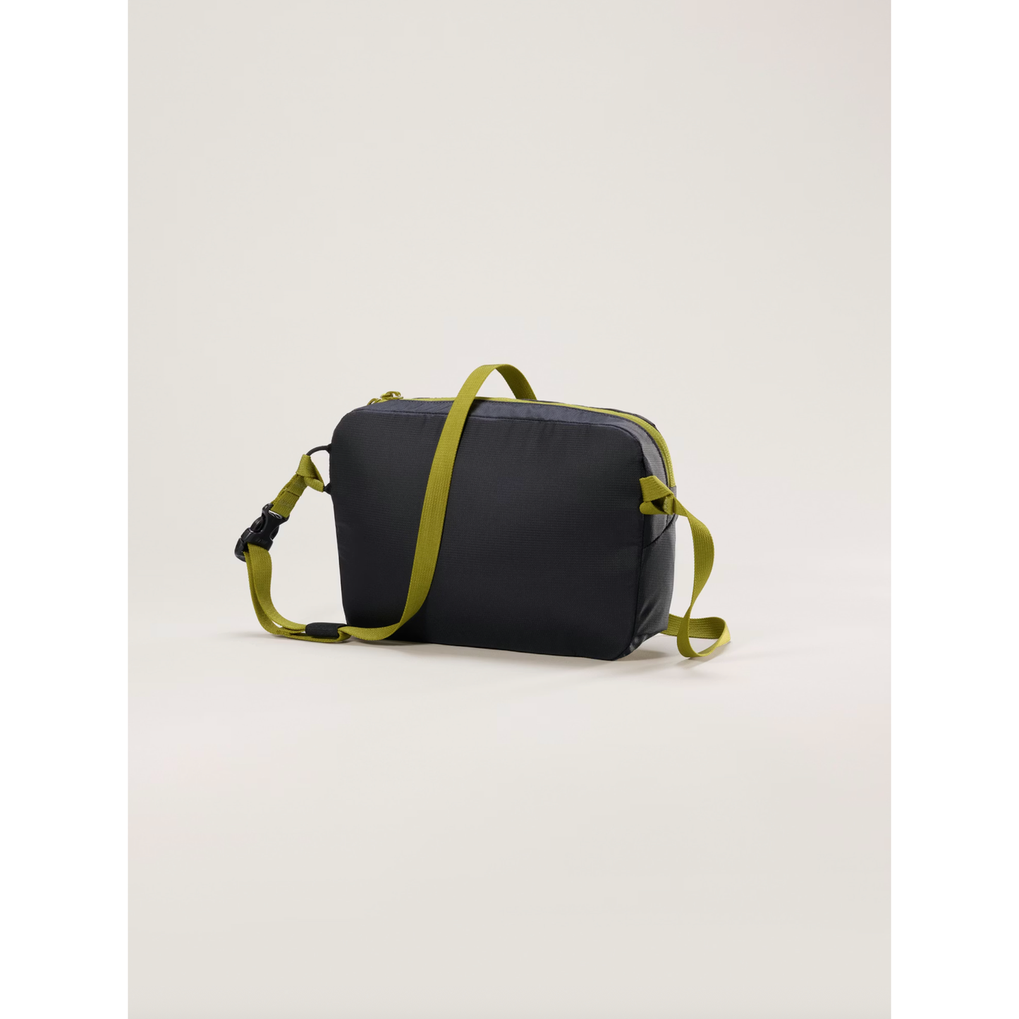 Heliad Crossbody Bag in Black/Olive Moss