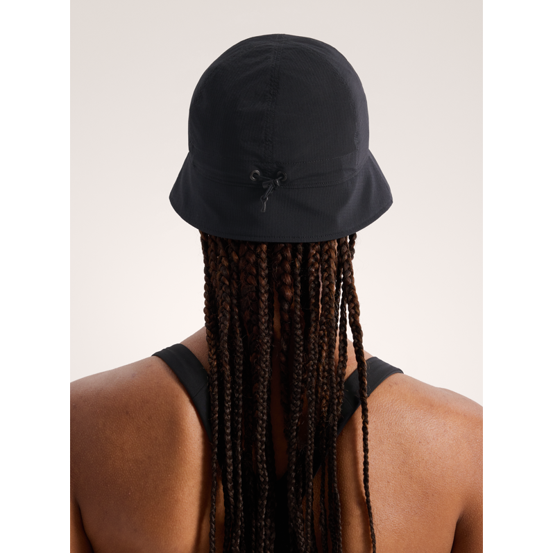 Sinsola Short Brim Bucket Hat