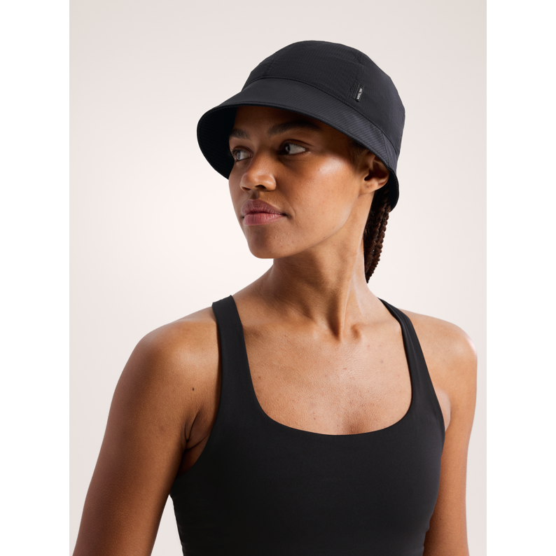 Sinsola Short Brim Bucket Hat