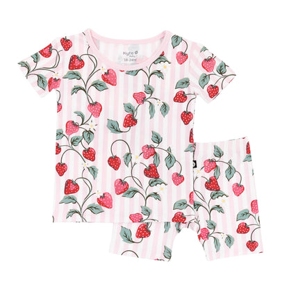Short Sleeve Pajamas in Strawberry Fields