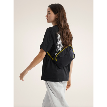 Heliad Crossbody Bag in Black/Olive Moss