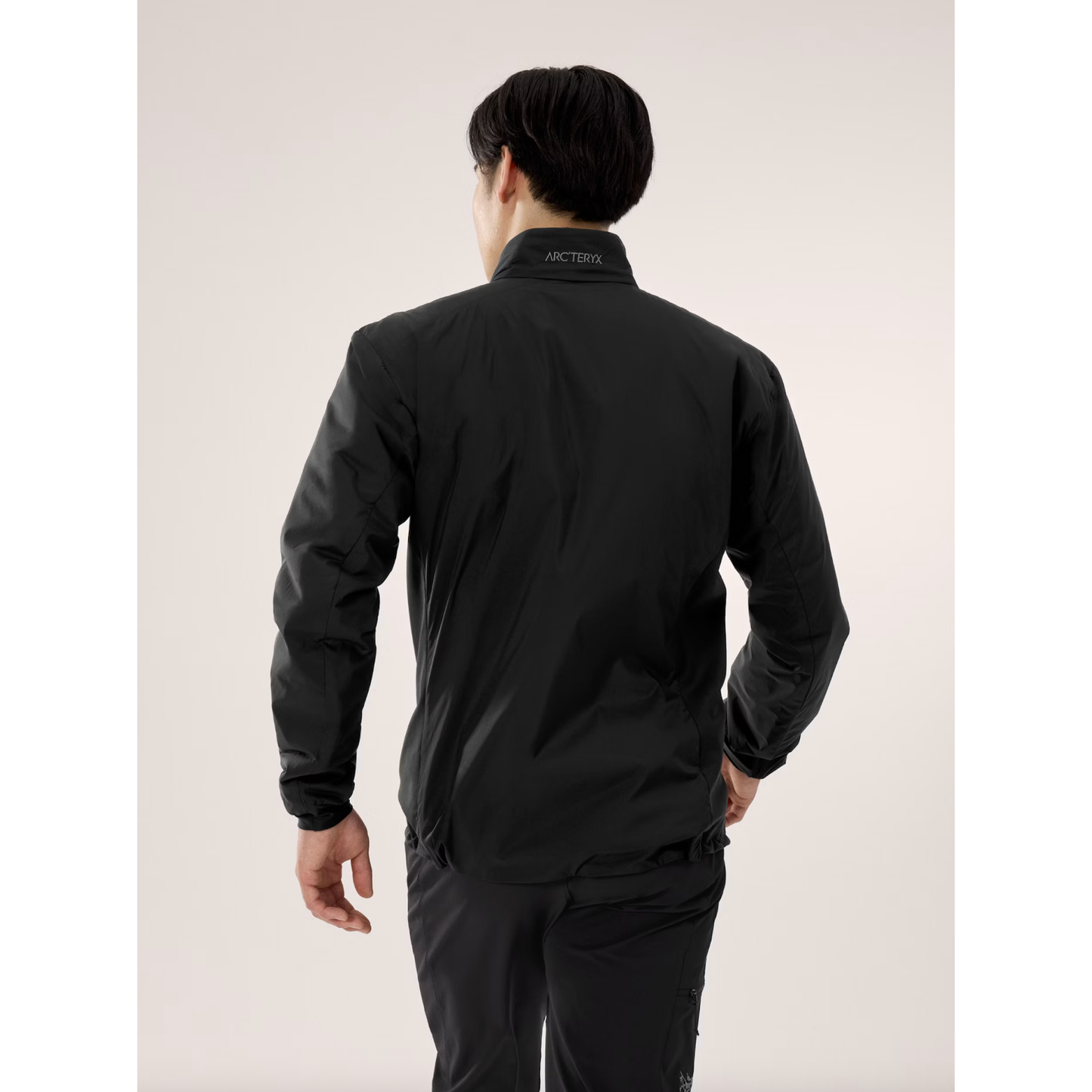 Arc'teryx Men's Atom Jacket in Black